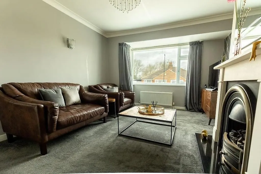 Ferienhaus Woodfield Road - Two Bed In Harrogate With Cosy Living Room Fire.