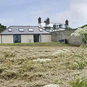 Holiday home The At Stainsacre Hall, Hawsker